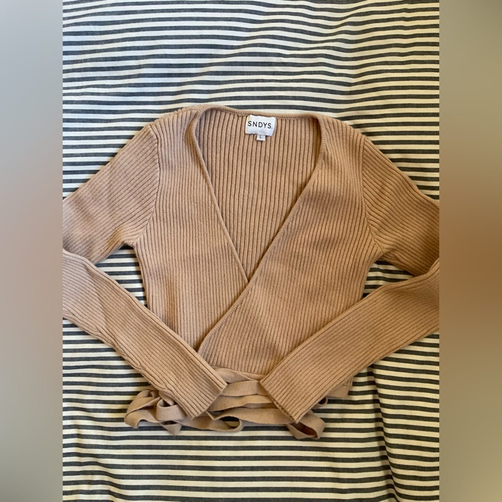 SNDYS. Wrap sweater